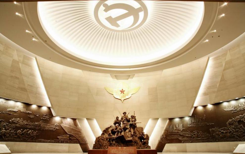 ★哈林科技一直是解放军与武警部队、政府认可的实体史馆布展和网上3D虚拟史馆制作公司，多年来致力于网上3d展馆,网上警史馆,网上史馆,网上警史馆建设,网上队史馆,武警部队网上警史馆,网上史馆模板,消防网上队史馆,网上军史馆建设方案。联系电话：15147129400